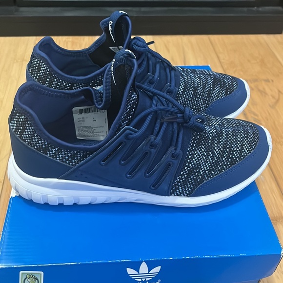 Adidas Tubular Radial J Sneakers - Picture 5 of 10